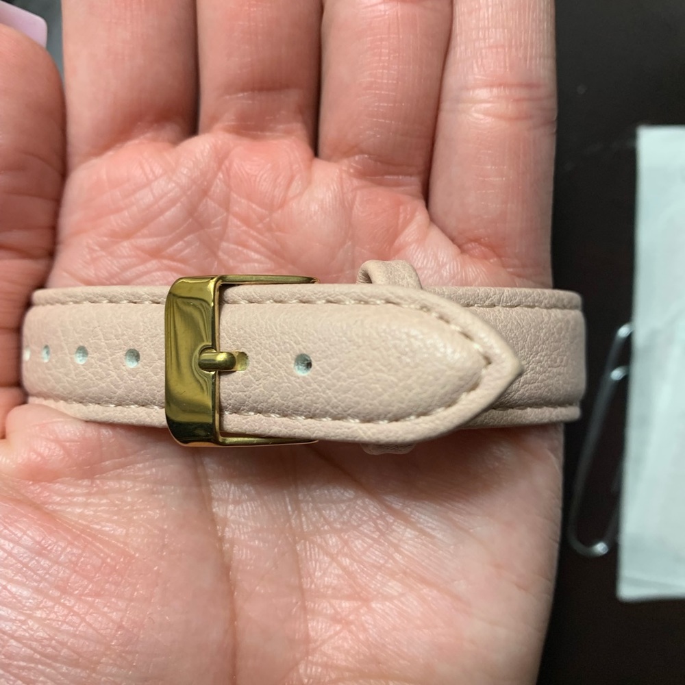 Pink Watch - Picture 2 of 2